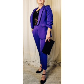 Traje chaqueta morado