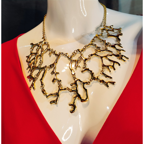 Collar coral